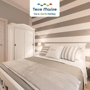 La Bonheur, Terre Marine Couette-café