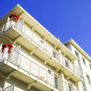 Aparthotel Mare **