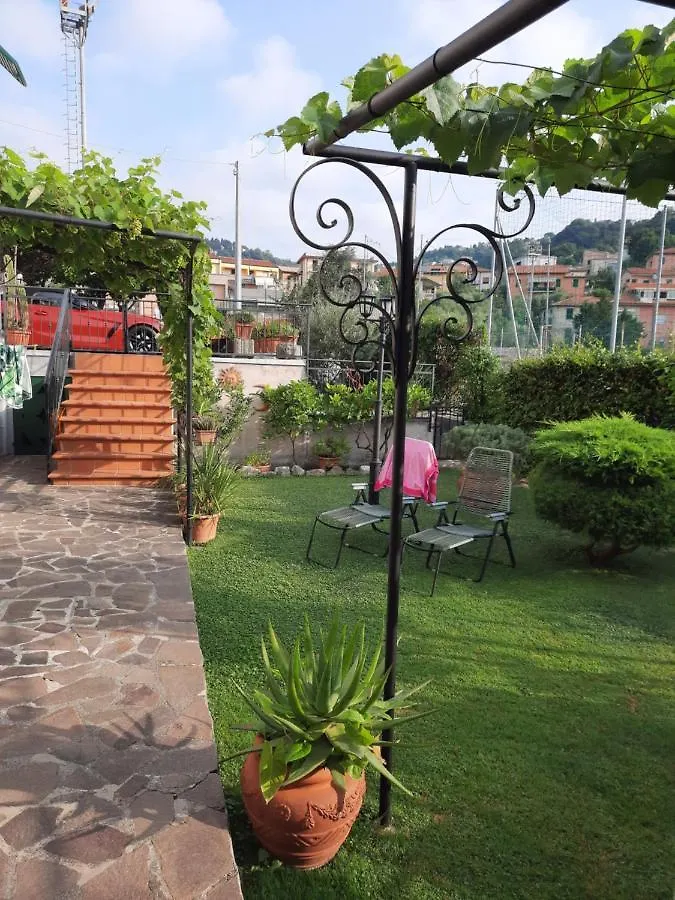 La Villa La Spezia Couette-café